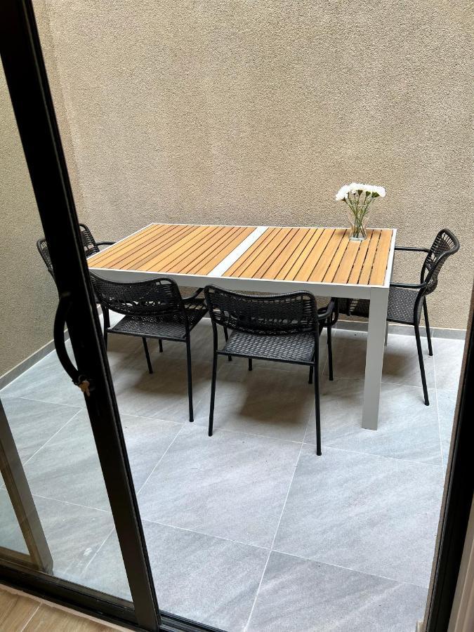 Exclusive Two-Level Apartment With Private Terrace On The Canal Брюссель Экстерьер фото